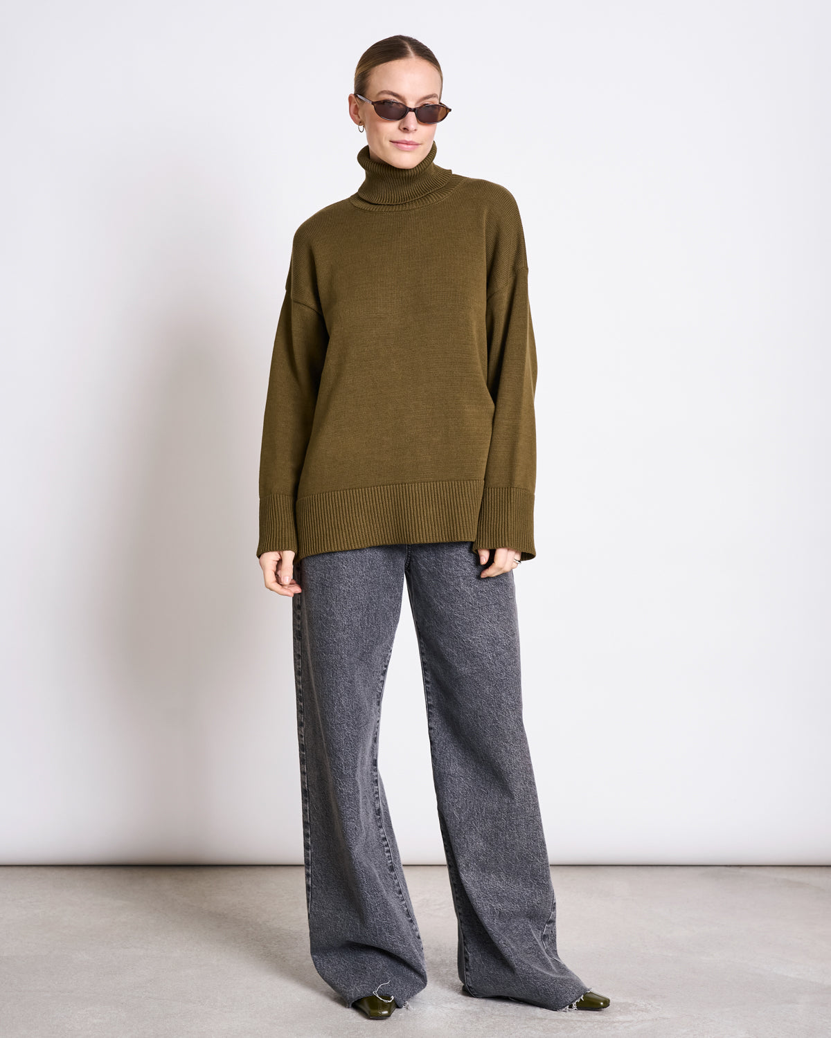 Jan ’n June Rib Turtleneck Mua