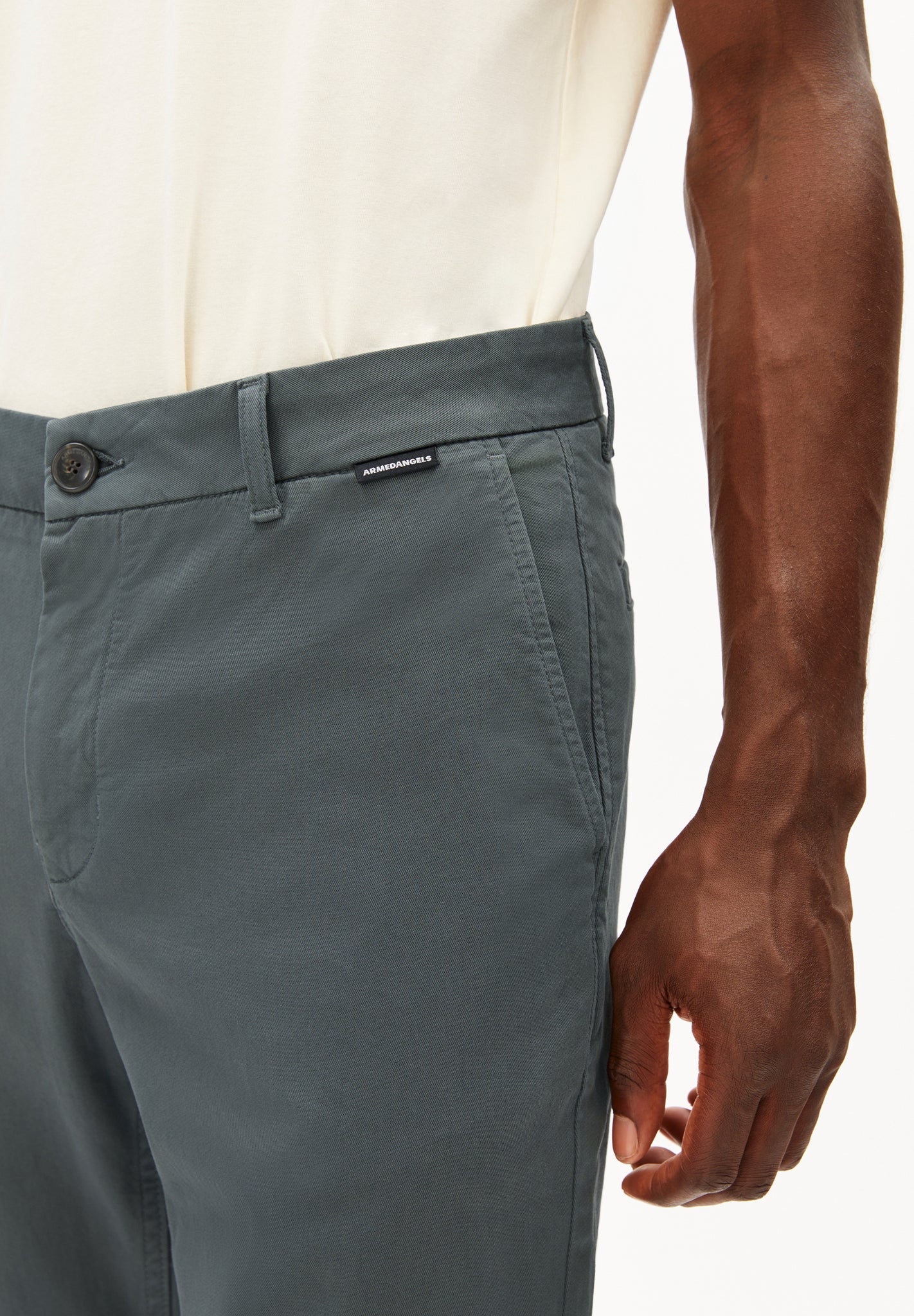 Armedangles Aaster Chino Pants