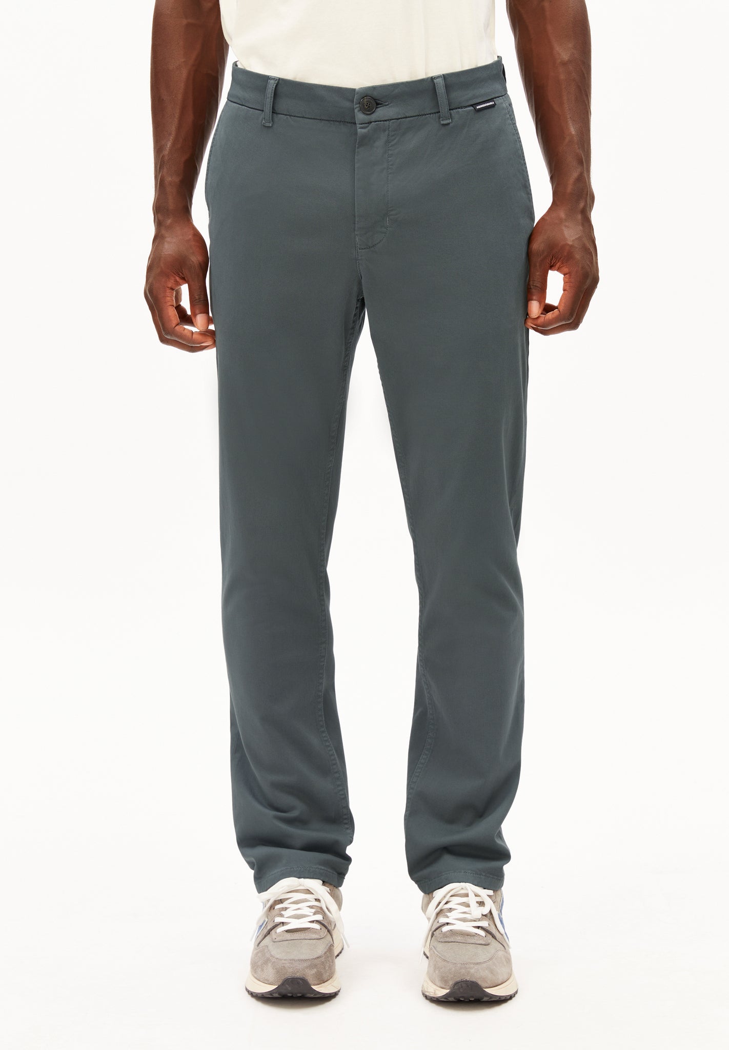 Armedangles Aaster Chino Pants