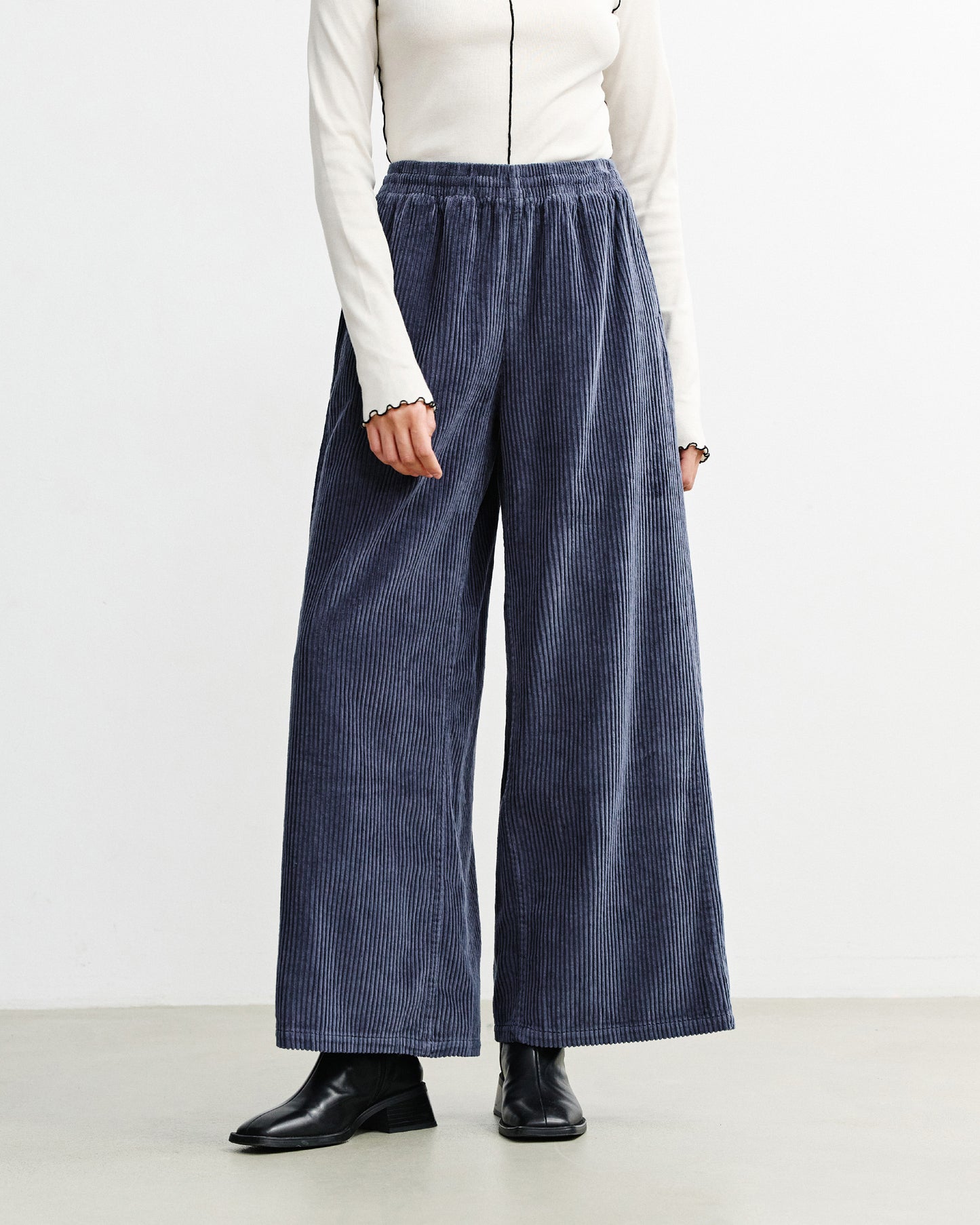 Rotholz Cord Flared Pant