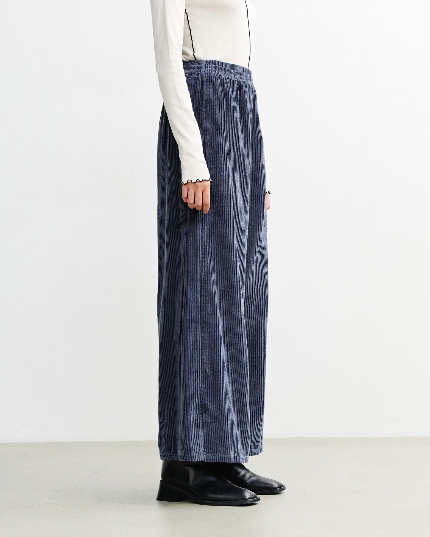 Rotholz Cord Flared Pant